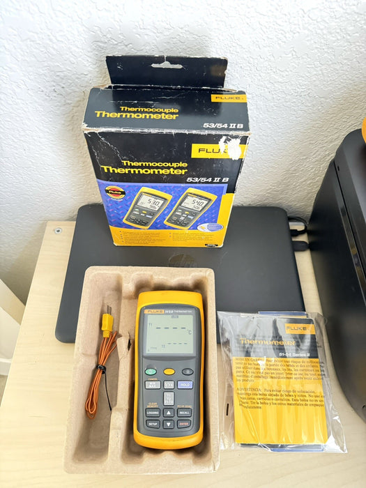 Fluke 54 II b 54-II 54II 2 Channel Thermocouple Thermometer - FREE SHIPPING