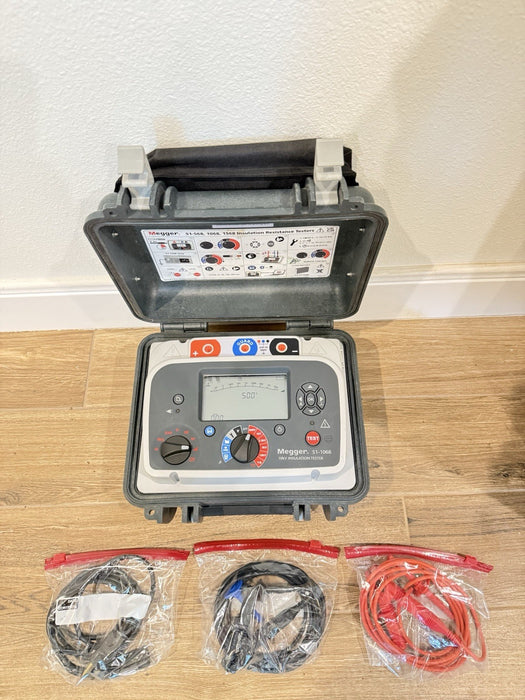 MEGGER S1-1068 10KV INSULATION TESTER W/LEADS & CHARGER (FREE SHIPPING) TESTED
