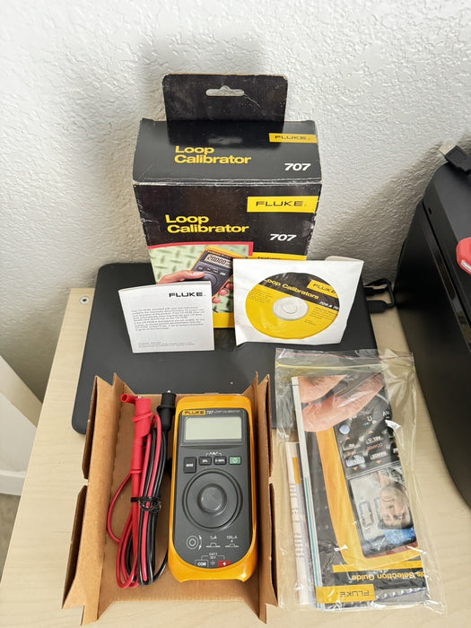 Fluke 707 Loop Process Calibrator (SHIPS FAST) EXCELLENT CONDITION