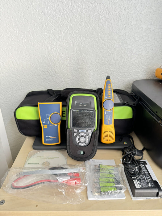 NETSCOUT LINKRUNNER AT 2000 KIT W/ INTELLITONE TONER & PROBE - FREE SHIPPING