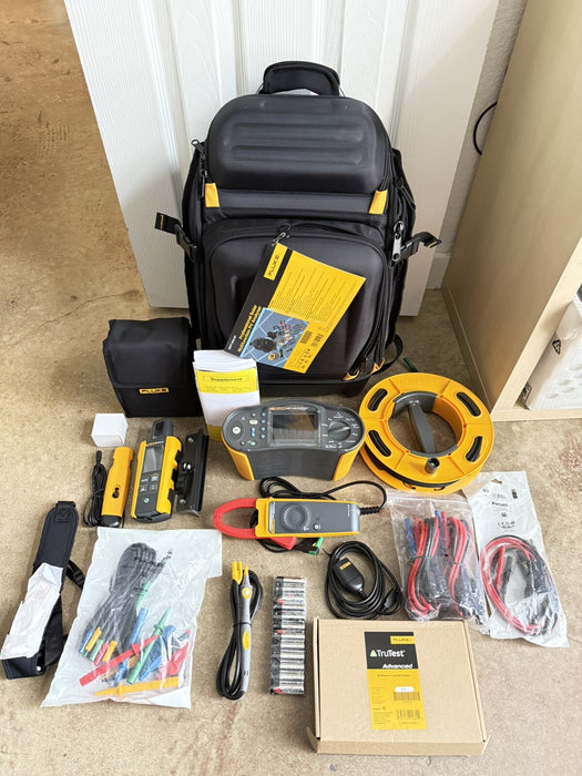 FLUKE SMFT-1000/PRO MULTIFUNCTION PV TESTER & PERFORMANCE ANALYZER (NEW SEALED)