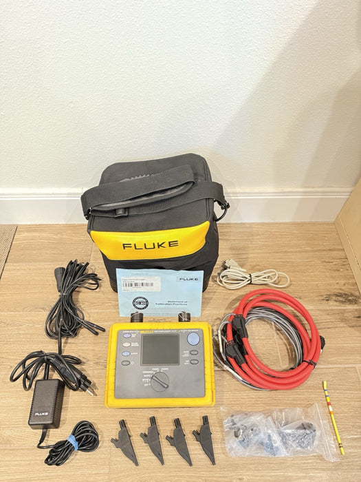 FLUKE 1735 THREE-PHASE POWER LOGGER W/ PROBES & CASE & CHARGER - FREE SHIPPING