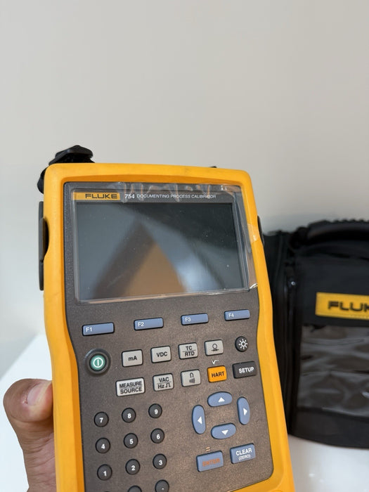 FLUKE 754 DOCUMENTING PROCESS CALIBRATOR W/ ACCESSORIES (TESTED) FREE SHIPPING