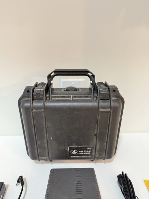 FLUKE 9100S DRY-WELL CALIBRATOR W/ BAG & CHARGER  TRANSCAT 5853T - TESTED