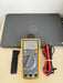 Fluke 117 True RMS Digital Multimeter with Integrated Voltage Detection W/LEADS