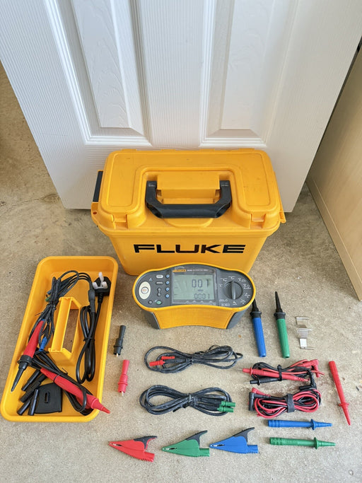 Fluke 1654B Multifunction Installation Tester W/ Accessories- FREE SHIPPING