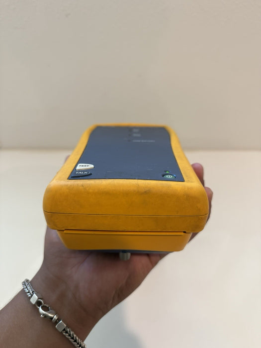 FLUKE NETWORKS DTX-1800 SMART REMOTE ONLY  - TURNS ON NO BATTERY / SHIPS FAST