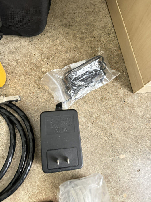 Fluke Networks DTX-1800 Cable Analyzer KIT and DTX-CHA001A CAT6 Channel Adapters