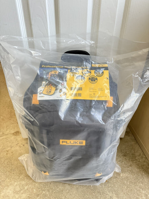 FLUKE PACK30 PROFESSIONAL TOOL BACKPACK / NEW SEALED - SHIPS FAST