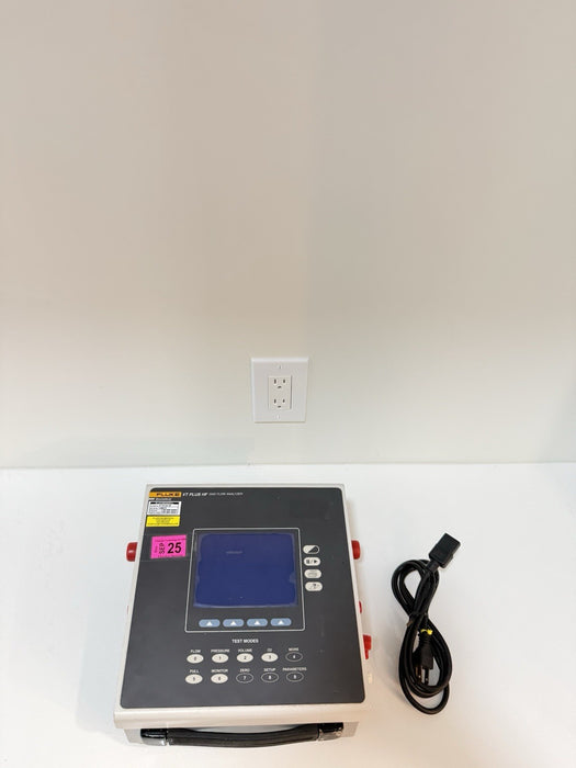 FLUKE VT PLUS HF GAS FLOW ANALYZER W / BAG & CHARGER (CALIBRATED 2024) TESTED
