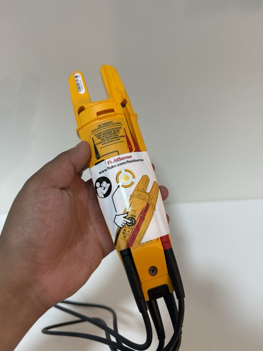 FLUKE T6-600 ELECTRICAL TESTER - SHIPS FAST (TESTED)