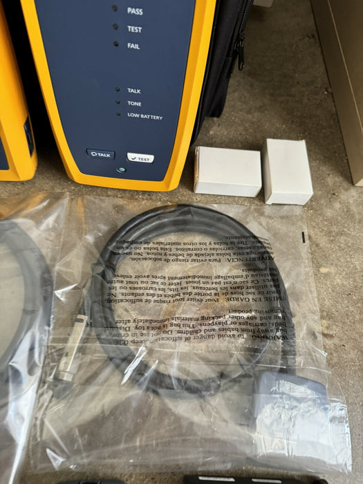 FLUKE DSX2-5000 CABLE ANALYZER KIT (CALIBRATED 2024) FREE SHIPPING / SHIPS FAST