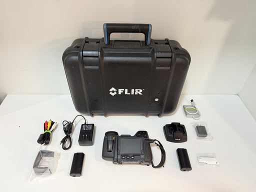 FLIR T420 THERMAL IMAGING CAMERA W/ CHARGER & BATTERIES - FREE SHIPPING (TESTED)