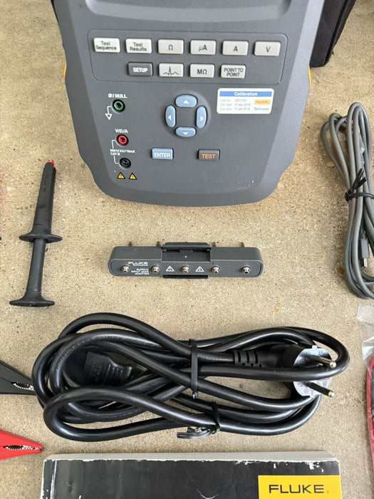 FLUKE ESA615 EU 230V ELECTRICAL SAFETY ANALYZER W/ ACCESSORIES - FREE SHIPPING