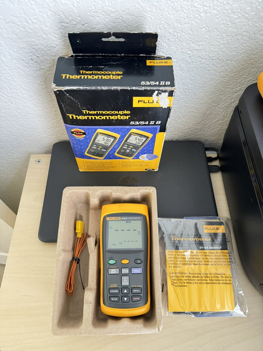 Fluke 54 II b 54-II 54II 2 Channel Thermocouple Thermometer - FREE SHIPPING