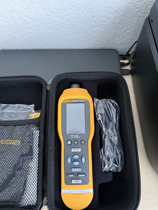Fluke 805 FC Vibration Meter Analyzer (NEW) SHIPS FAST - FREE SHIPPING