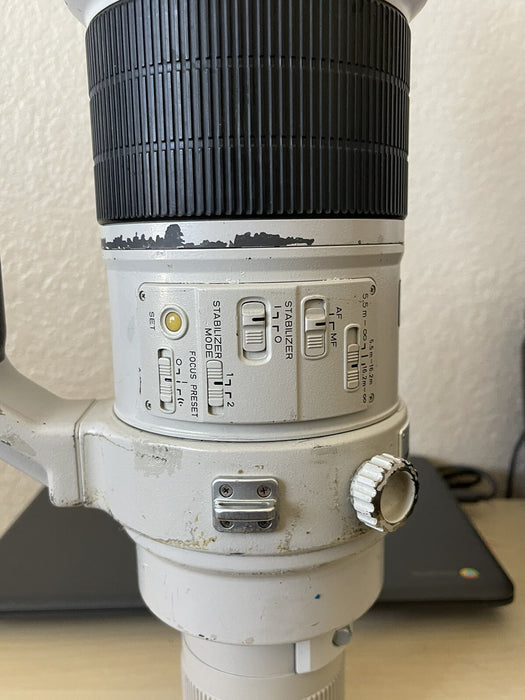 Canon EF 600mm 1:4 L Series IS USM Ultrasonic Lens ( Ships Next Day )