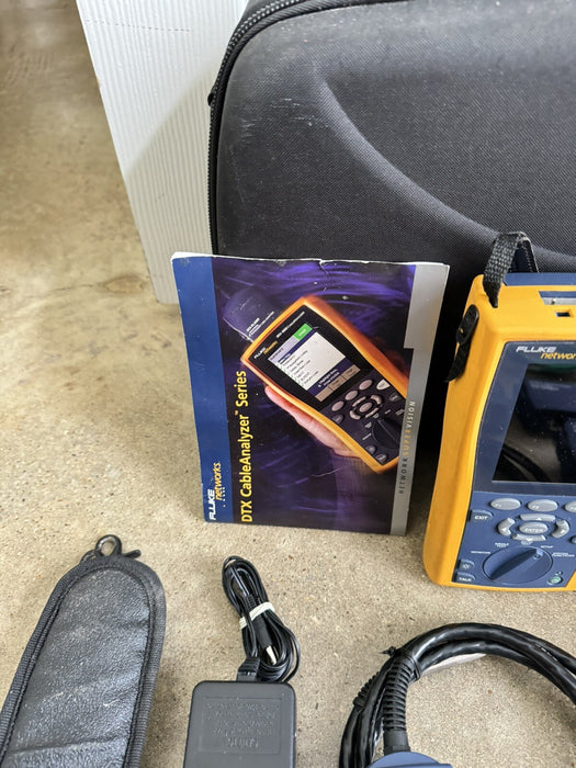 Fluke Networks DTX-1800 Cable Analyzer KIT and DTX-CHA001A CAT6 Channel Adapters