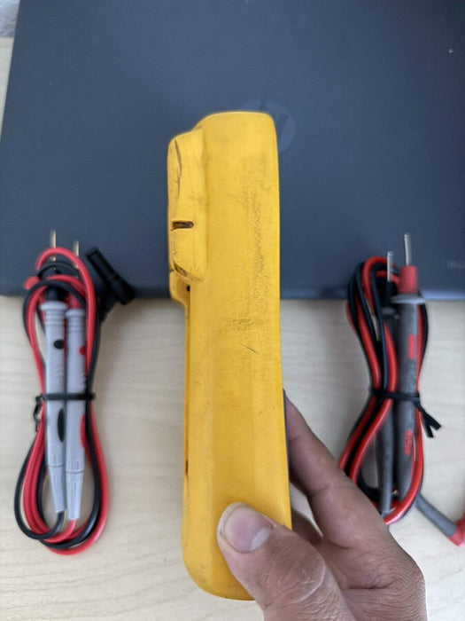 FLUKE 787 PROCESSMETER W/LEADS (SHIPS FAST) FREE SHIPPING (TESTED)