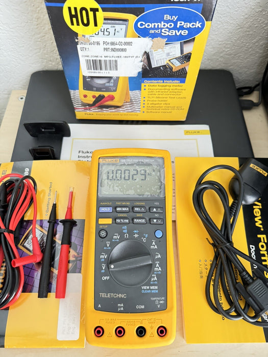 Fluke 189/FVF Combo Pack True RMS Digital Multimeter / SHIPS FAST (RARE ITEM)