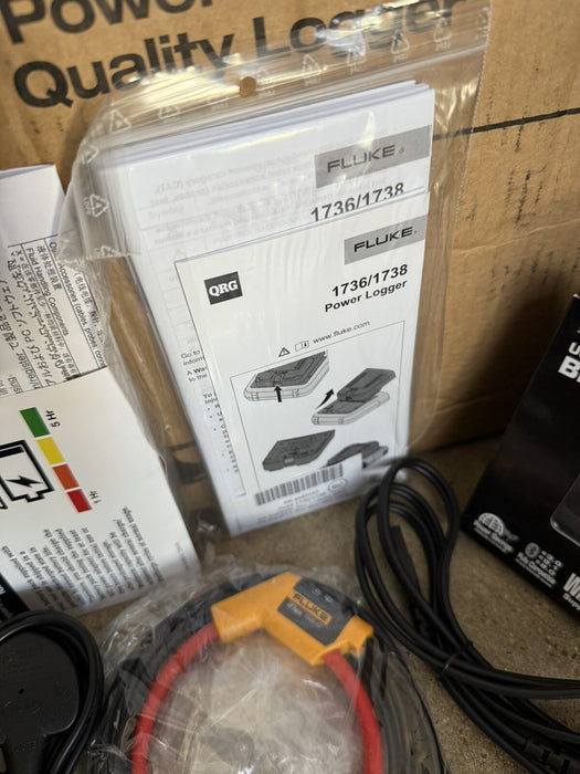 FLUKE 1738 POWER LOGGER KIT 3 PHASE W/ACCESSORIES/CALIBRATED 2026 NEW SHIPS FREE