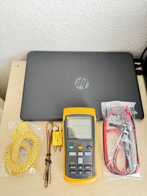 FLUKE 54 IIB 2 CHANNEL THERMOCOUPLE THERMOMETER W/PROBES -FREE SHIPPING (TESTED)