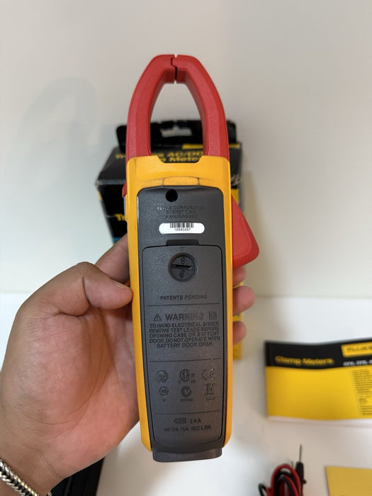 FLUKE 374 TRMS CLAMP METER W/LEADS (TESTED) SHIPS FAST
