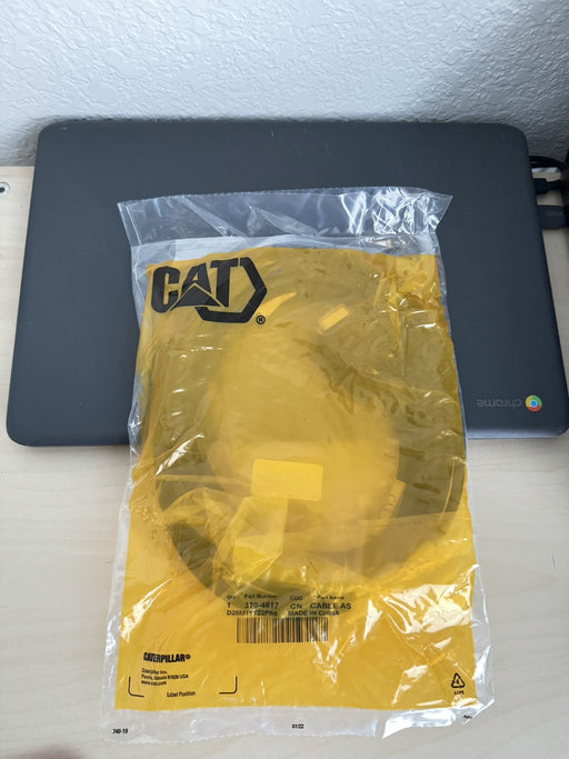 CAT 370-4617 USB COMMUNICATION ADAPTER 3 USB OEM CABLE - GENUINE OEM