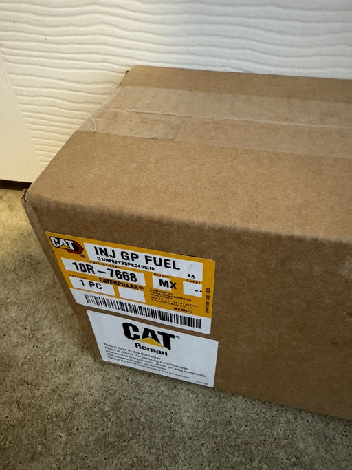 CAT 10R-7668 INJECTOR DIESEL (NEW SEALED) - FREE SHIPPING