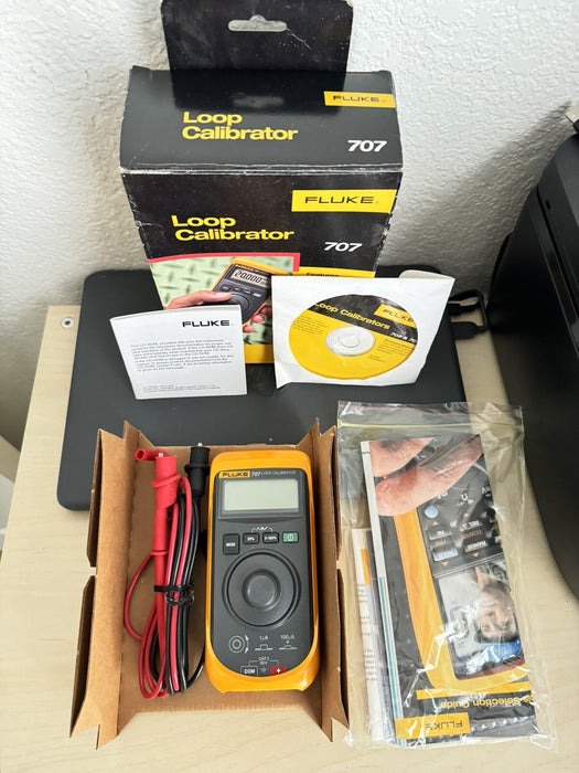 Fluke 707 Loop Process Calibrator (SHIPS FAST) EXCELLENT CONDITION