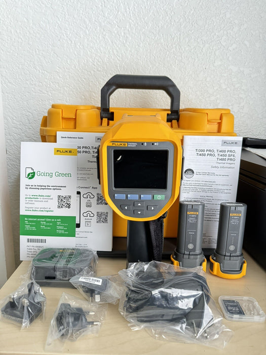FLUKE Ti450 PRO 60HZ THERMAL IMAGER W / 2 BATTERIES / SHIPS FAST / FREE SHIPPING