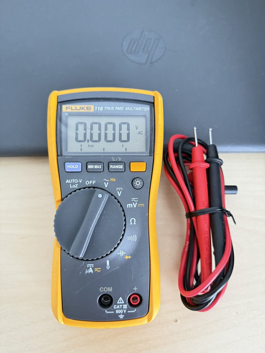 FLUKE 116 TRUE RMS DIGITAL MULTIMETER W / LEADS -SHIPS FAST