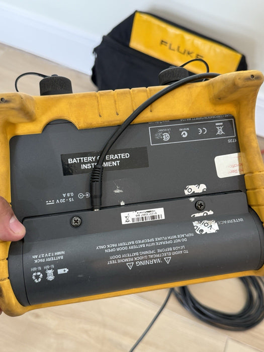 FLUKE 1735 POWER LOGGER W/ PROBES & CASE & CHARGER - FREE SHIPPING (SEE PICS)