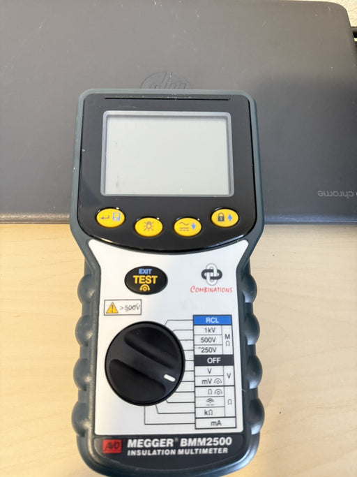 MEGGER INSULATION MULTIMETER BMM2500 (FOR PARTS ONLY) DOESN’T WORK
