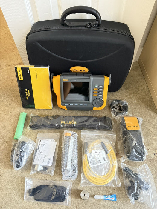 FLUKE 810 VIBRATION TESTER W /TACHOMETER & TRIAXIAL ACCELEROMETER/FREE SHIPPING