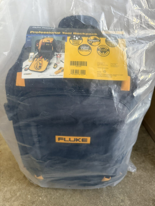 FLUKE PACK30 PROFESSIONAL TOOL BACKPACK / NEW SEALED - SHIPS FAST
