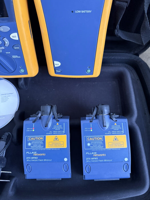 FLUKE DTX-CLT CERTIFIER OPTICAL LOSS TEST SET W/MFM2 MODULE-FREE SHIPPING