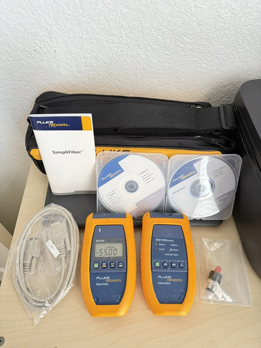 Fluke 2956 SimpliFiber Fiber Optic Test Kit 2956-4010-01 2956-4011-01