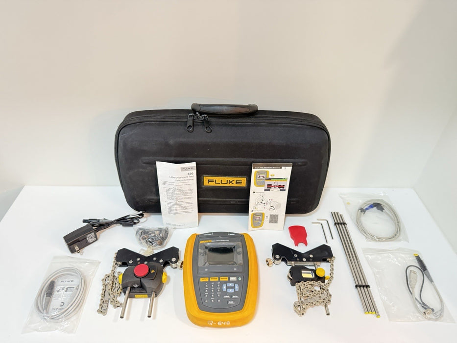 FLUKE 830 LASER ALIGNMENT TOOL W/ ACCESSORIES (TESTED) FREE SHIPPING -SHIPS FAST