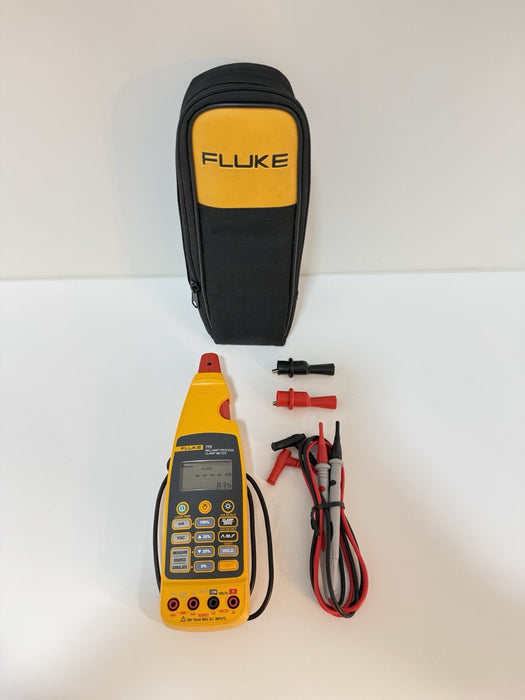 FLUKE 773 MILLIAMP CLAMP METER / W BAG & LEADS (TESTED) SHIPS FAST
