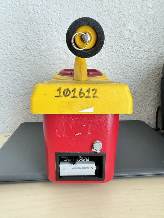 FLUKE BIOMEDICAL 451P-RYR ION CHAMBER SURVER METER / MISSING COVER/FREE SHIPPING