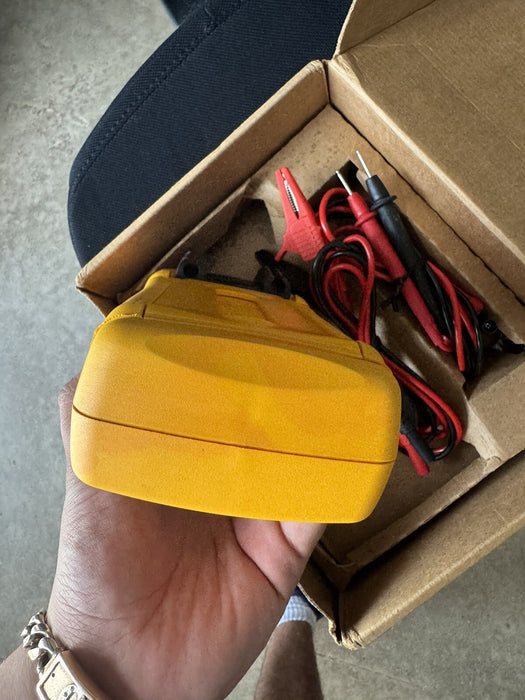 FLUKE 725 MULTIFUNCTION PROCESS CALIBRATOR W / FACTORY BOX -EXCELLENT CONDITION