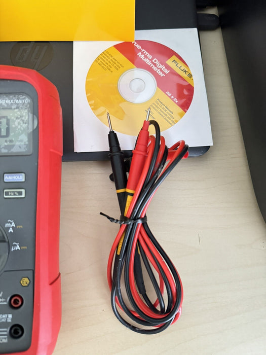 FLUKE 28 II EX TRUE RMS MULTIMETER W / LEADS & BAG - FREE SHIPPING (TESTED)