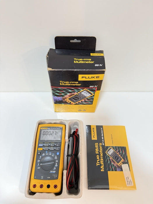 FLUKE 89 IV TRUE RMS DIGITAL MULTIMETER W / LEADS  & MANUALS - SHIPS FAST