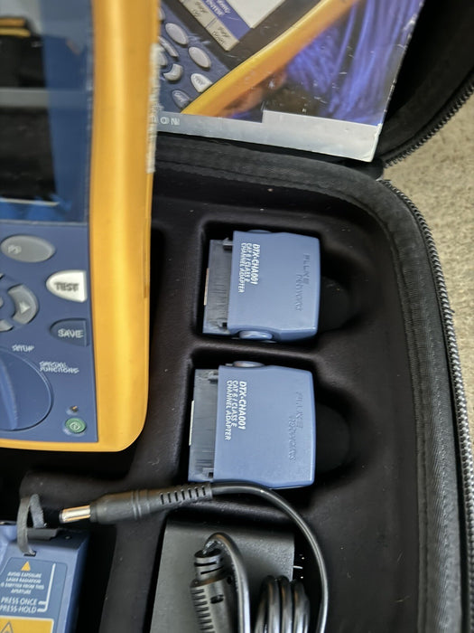 FLUKE NETWORKS DTX-1800 MM MFM2 CABLE ANALYZER FIBER COPPER CERTIFICATION TESTER