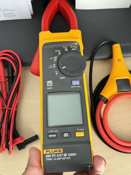 Fluke 393 FC CAT III 1500V True TRMS Wireless Clamp Meter W / iFlex - SHIPS FAST