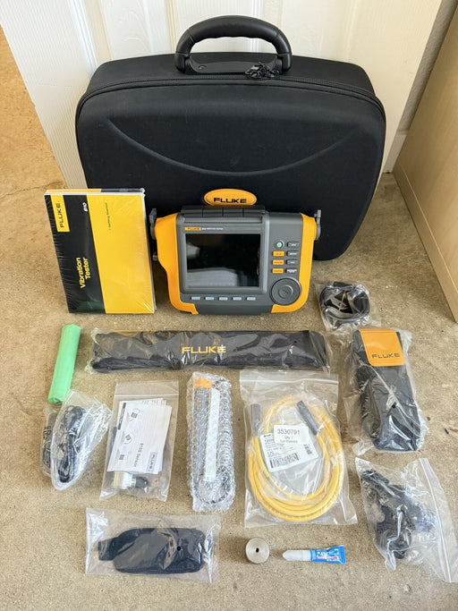 FLUKE 810 VIBRATION TESTER W /TACHOMETER & TRIAXIAL ACCELEROMETER/FREE SHIPPING