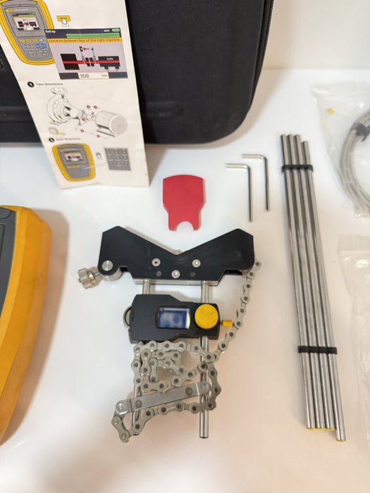 FLUKE 830 LASER ALIGNMENT TOOL W/ ACCESSORIES (TESTED) FREE SHIPPING -SHIPS FAST
