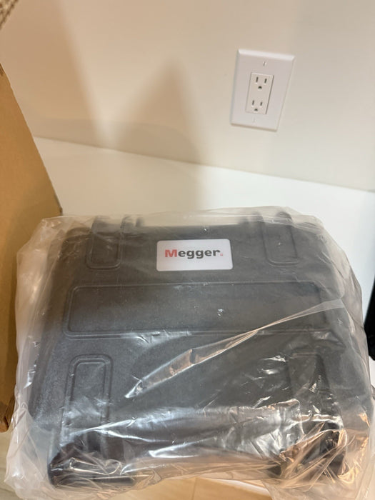 MEGGER MIT1025 10KV INSULATION RESISTANCE TESTER (NEW FACTORY SEALED) SHIPS FREE