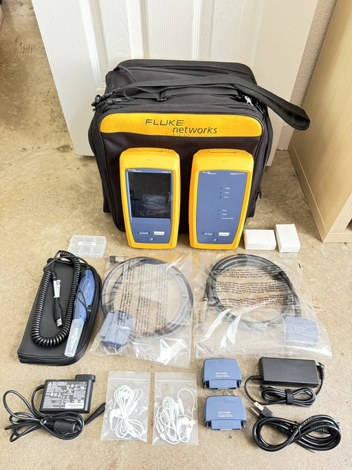 FLUKE DSX2-5000 CABLE ANALYZER KIT (CALIBRATED 2024) FREE SHIPPING / SHIPS FAST